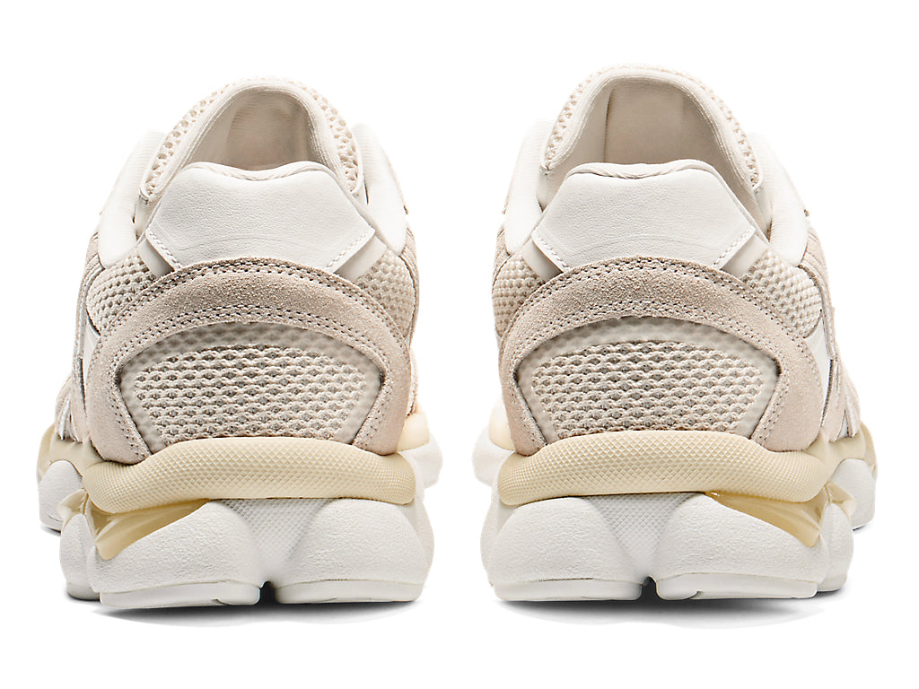 Onitsuka Tiger Tigrun Sneakers - Cream / White