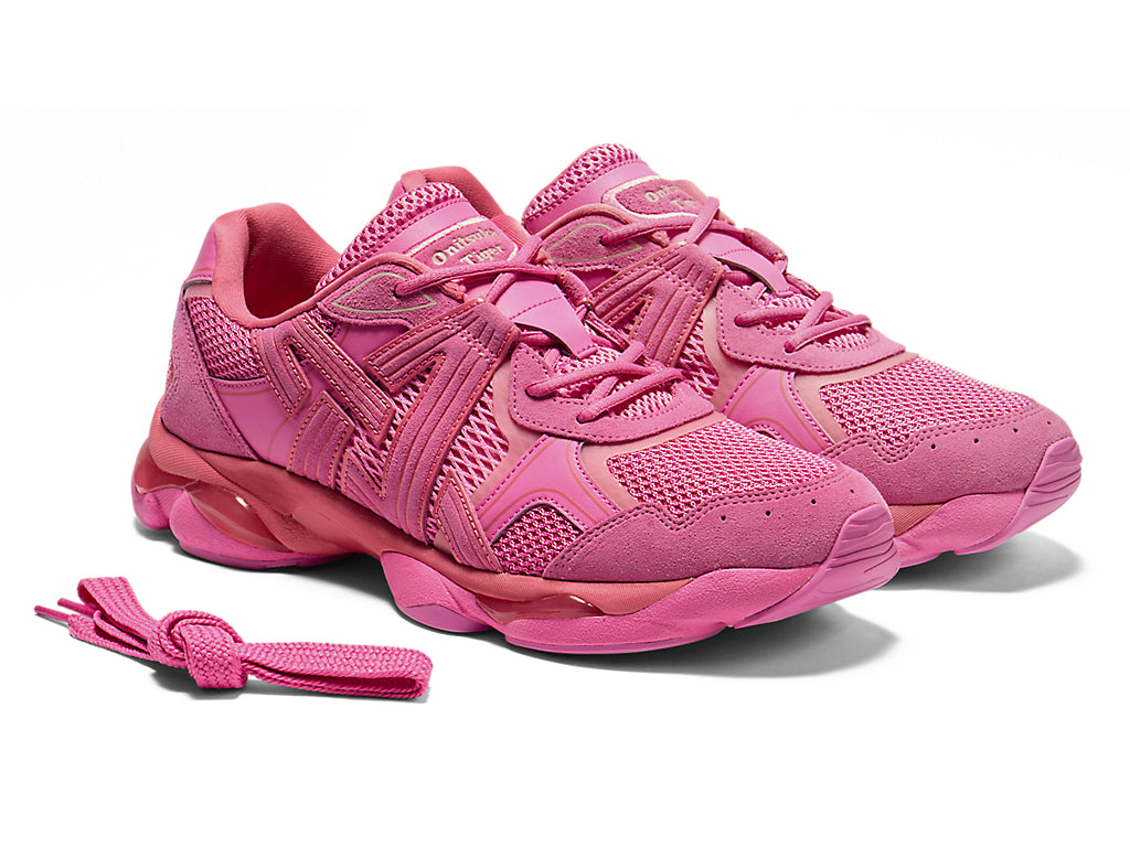 Onitsuka Tiger Tigrun Sneakers - Dragon Fruit / Dragon Fruit